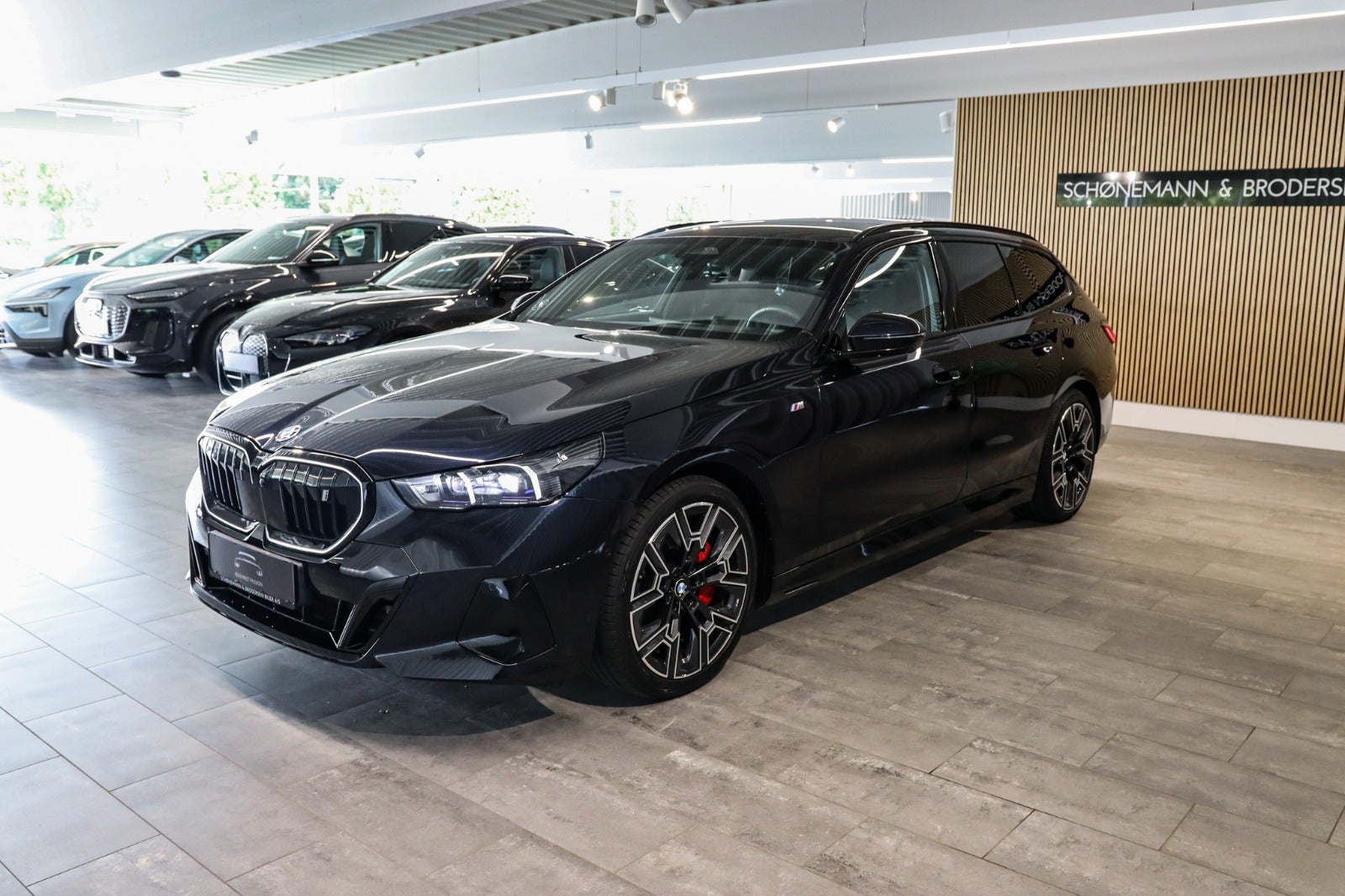 Billede af BMW i5 eDrive40 Touring Fully Charged M-Sport