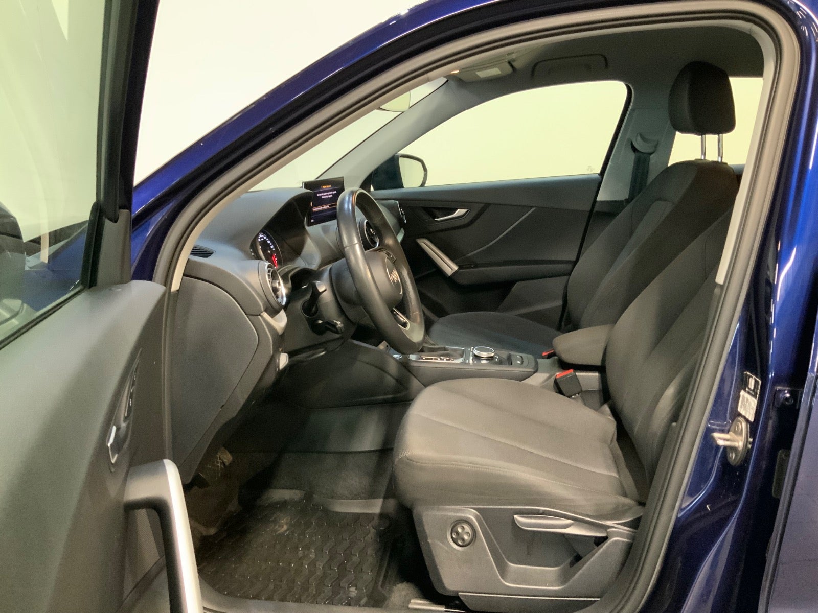 Audi Q2 (7/8)