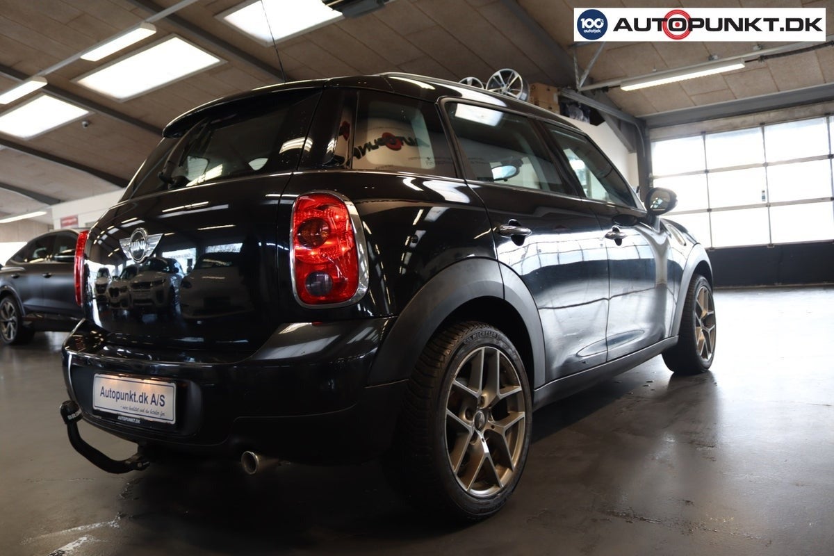 MINI Countryman One 2012