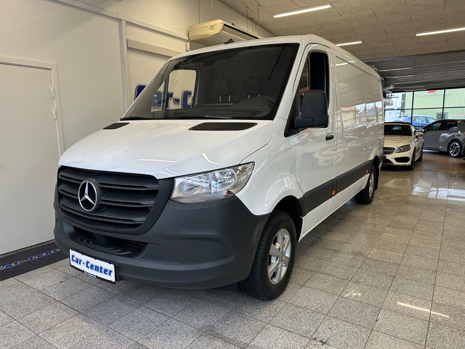 Mercedes Sprinter 316 2,2 CDi A2 Kassevogn aut. RWD