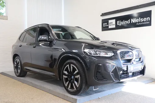 BMW iX3 Charged M-Sport