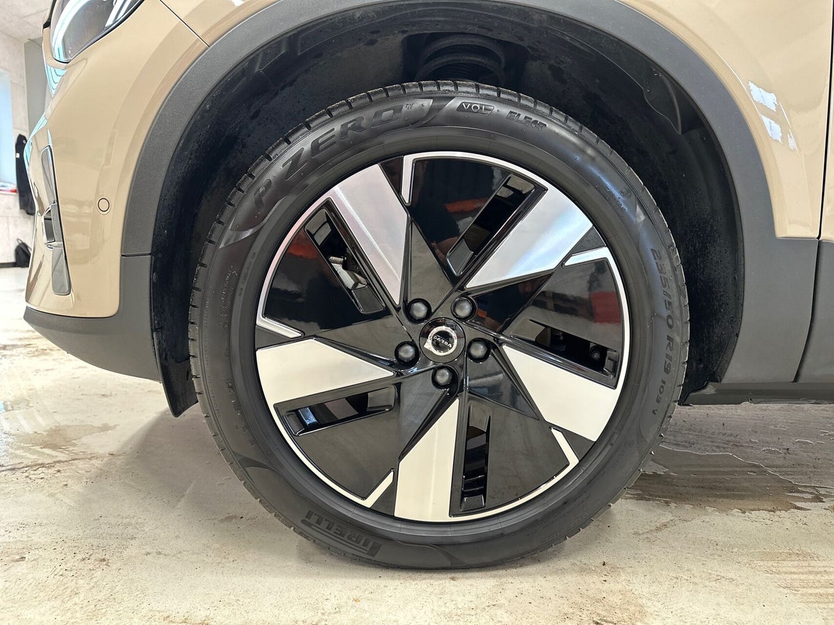 Volvo EX40 Twin Performance Ultra billede 9