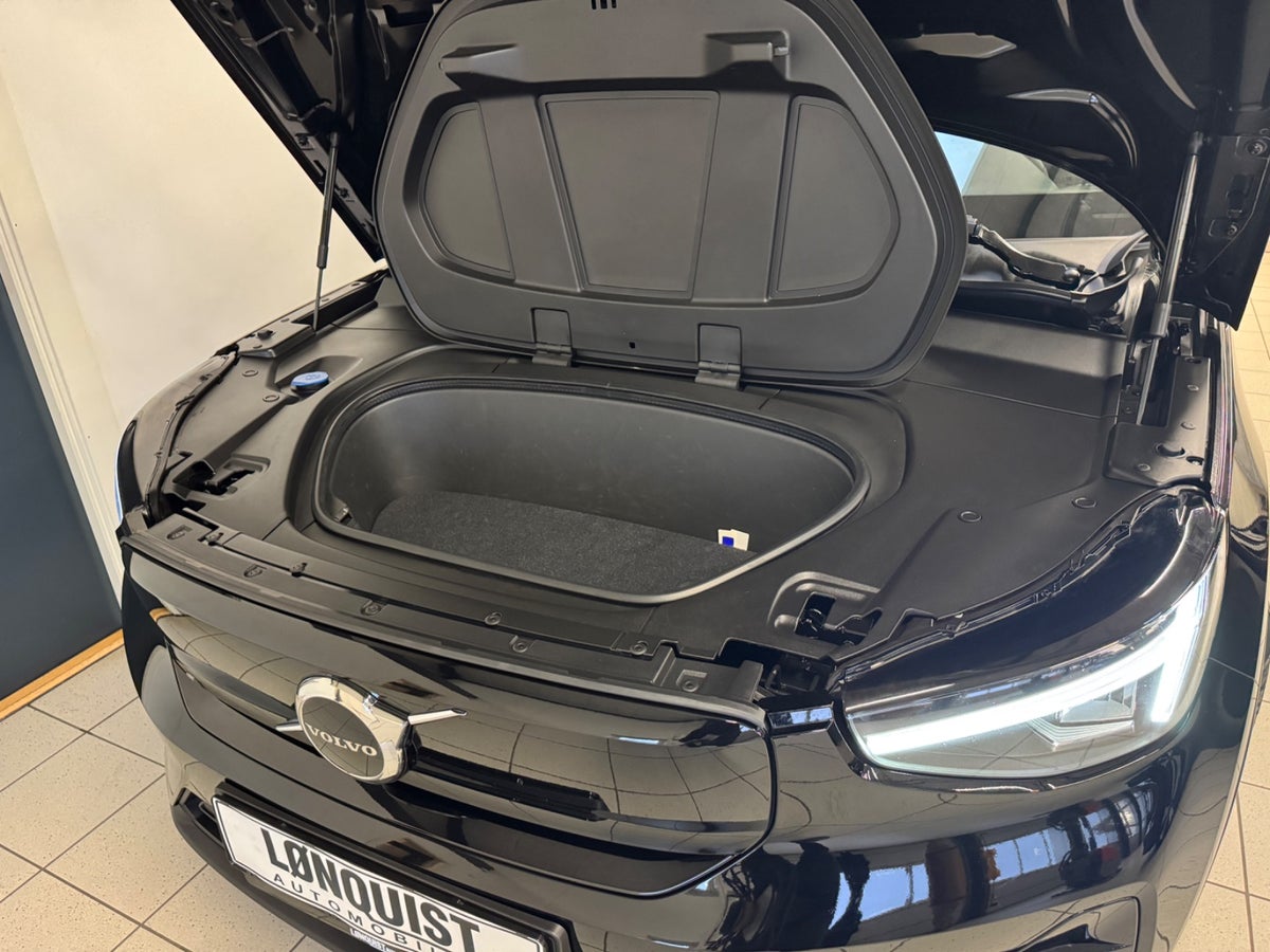 Volvo C40 P6 ReCharge Core