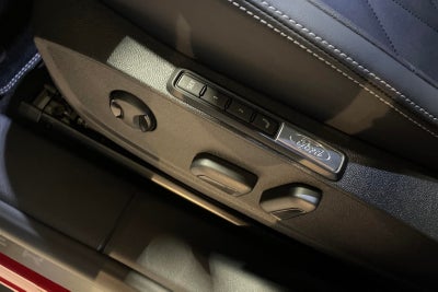 Ford Explorer Premium Extended Range