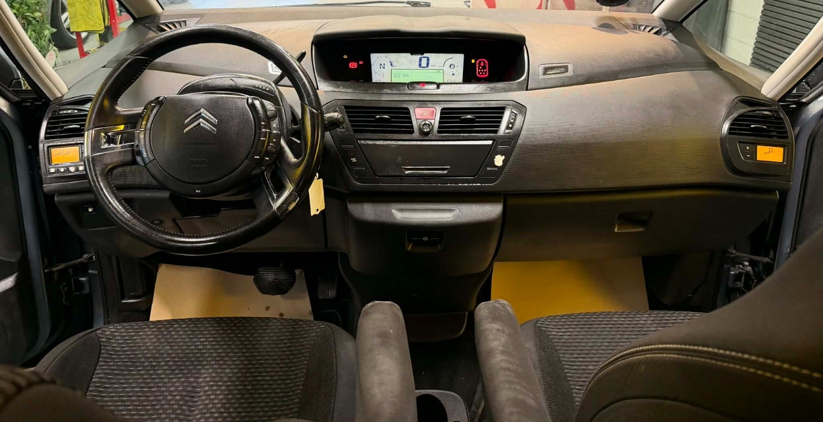 Billede af Citroën Grand C4 Picasso 1,6 HDi 110 VTR E6G 7prs