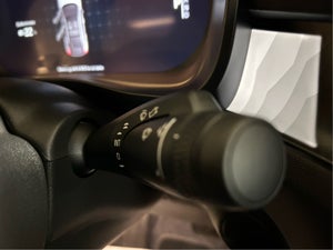 Volvo EC40 Extended Range Black Edition
