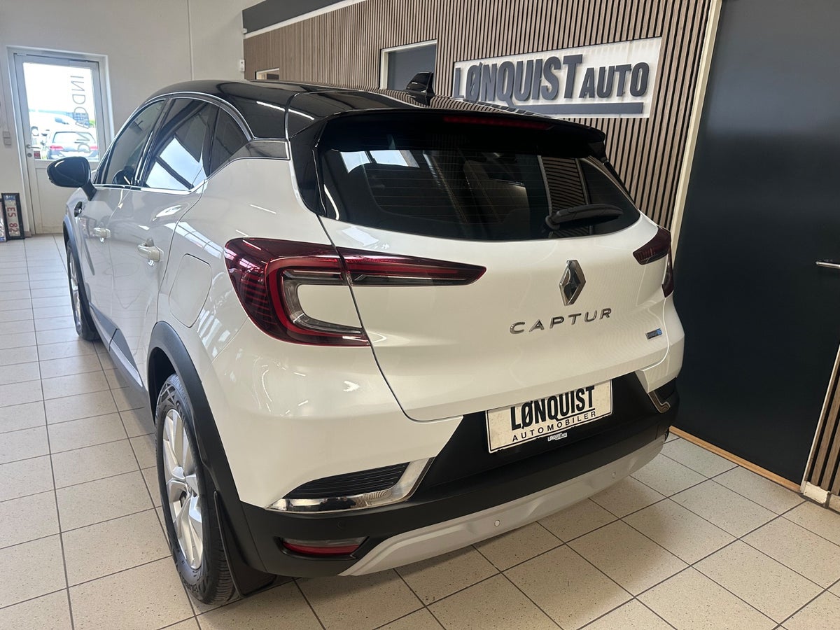 Renault Captur E-Tech Intens