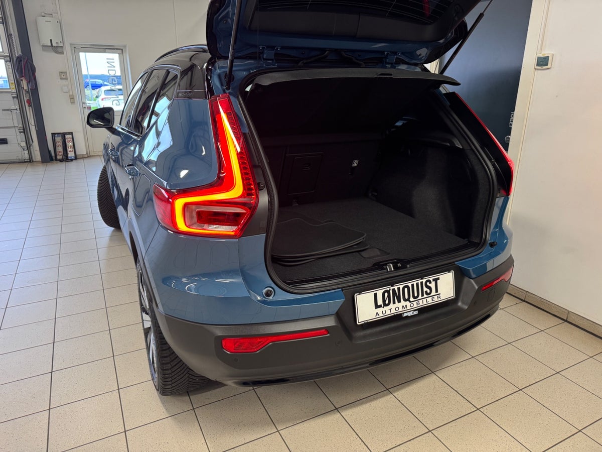 Volvo XC40 P6 ReCharge Core