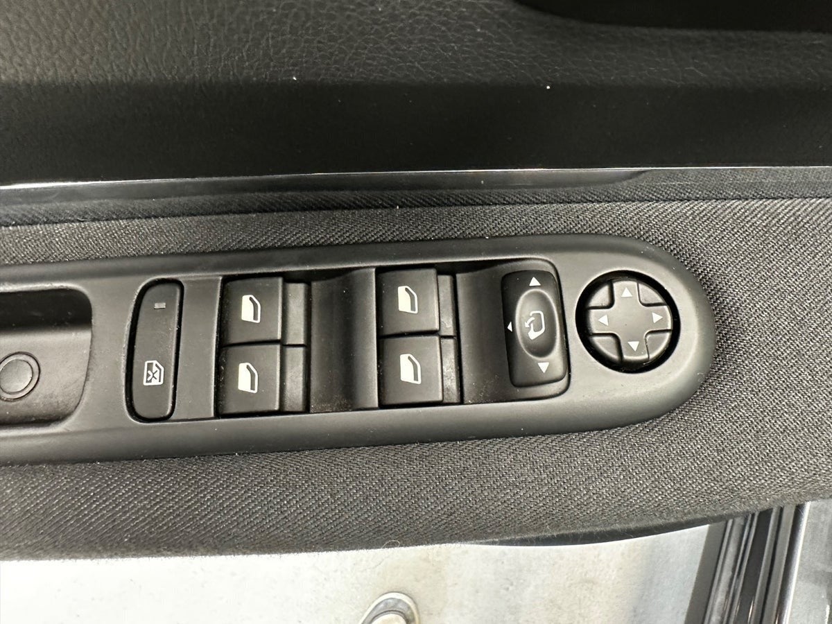 Billede af Peugeot 3008 1,6 BlueHDi 120 Active