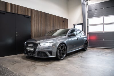 Audi RS4 4,2 FSi Avant quattro S-tr. 5d