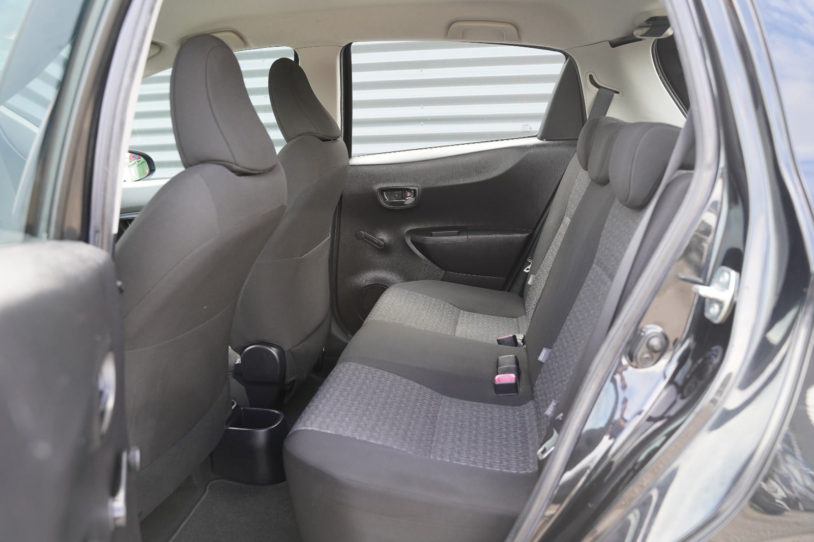 Billede af Toyota Yaris 1,3 VVT-i T2