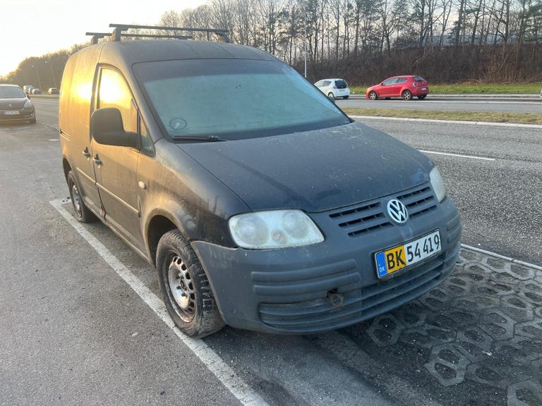 VW Caddy TDi