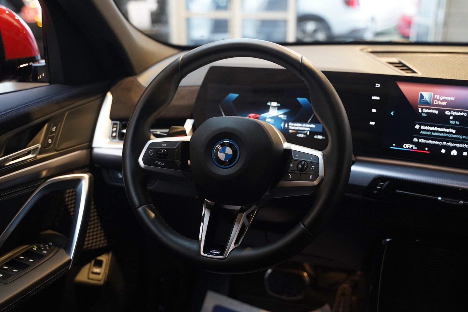 Billede af BMW iX2  eDrive20 M-Sport