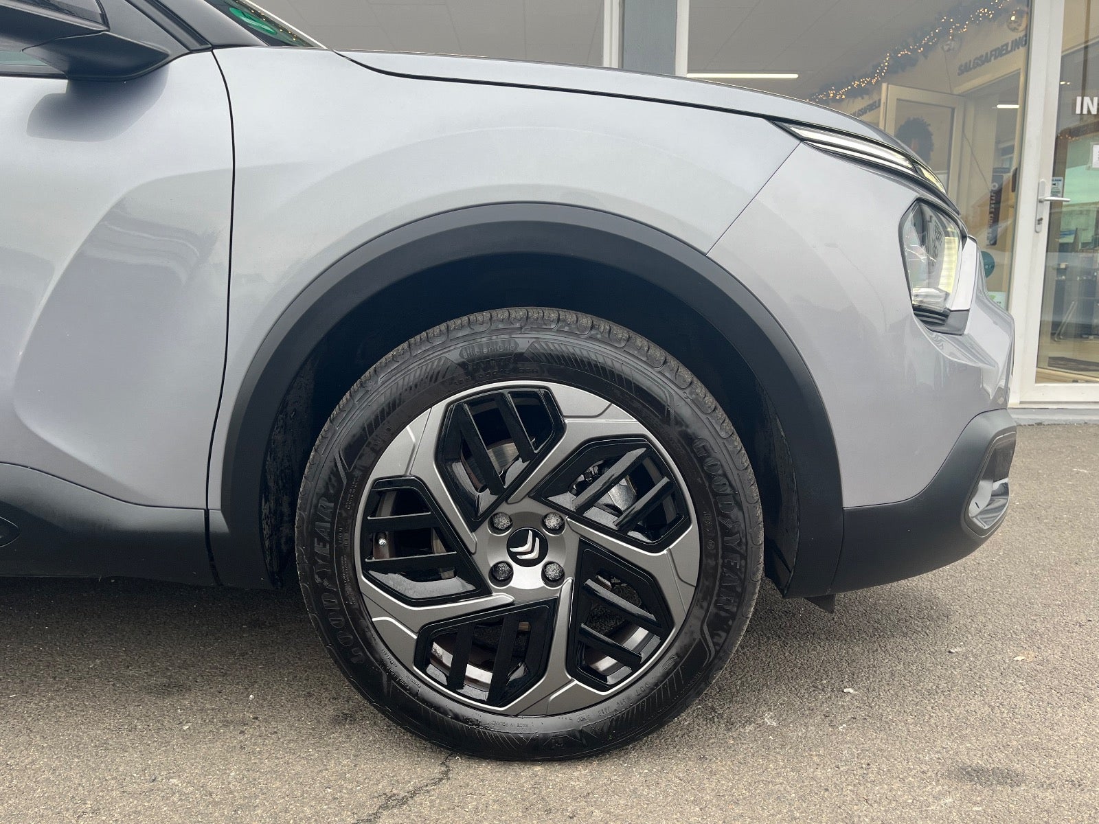 Billede af Citroën C4 X 1,2 PureTech 130 Chevron Sport EAT8