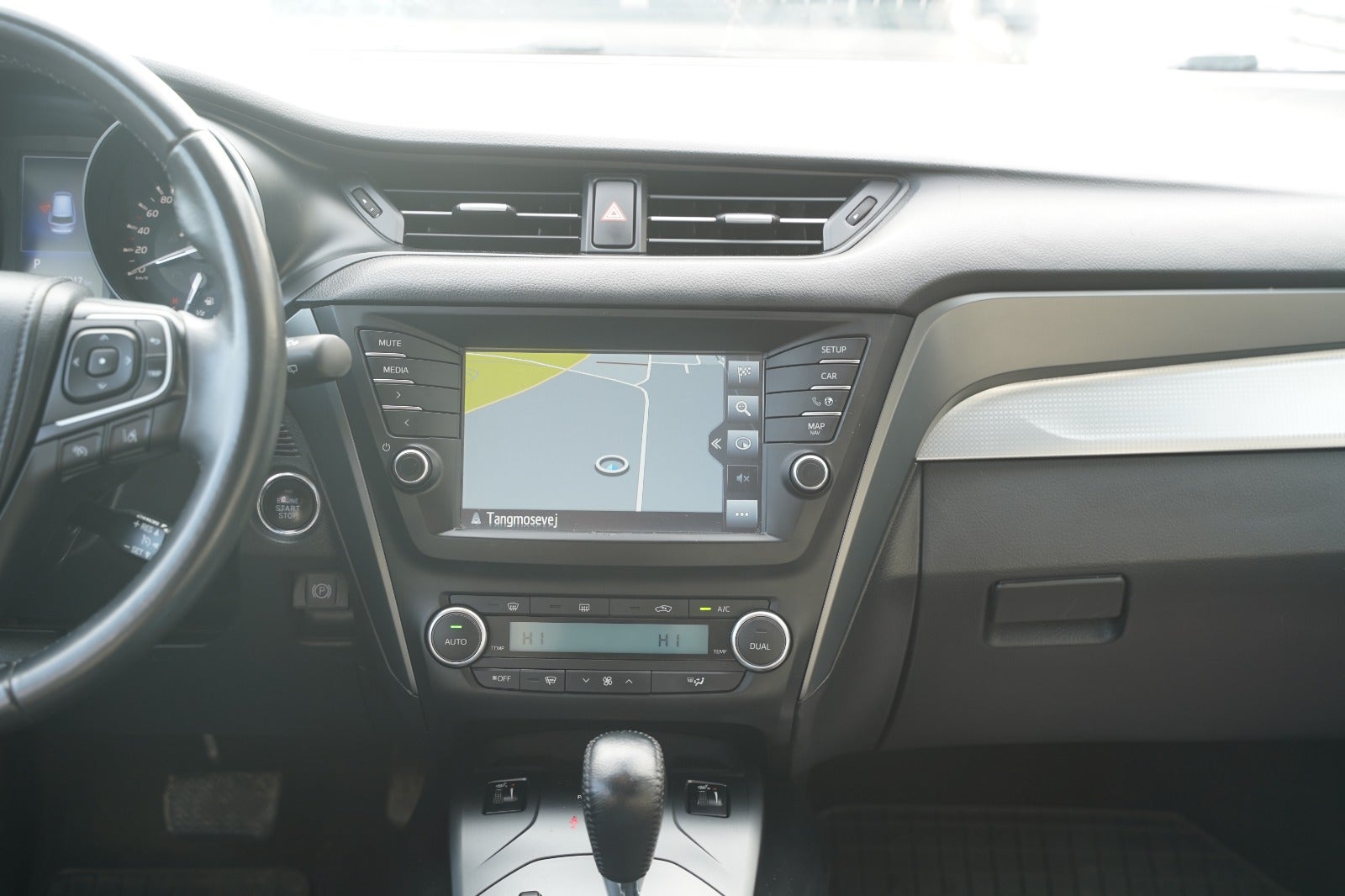 Billede af Toyota Avensis 1,8 VVT-i T2 Premium Touring Sports MDS