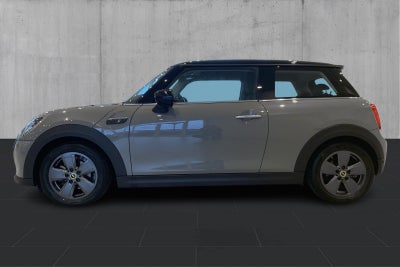 MINI Cooper SE Essential - 1