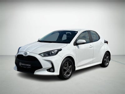 Toyota Yaris Active