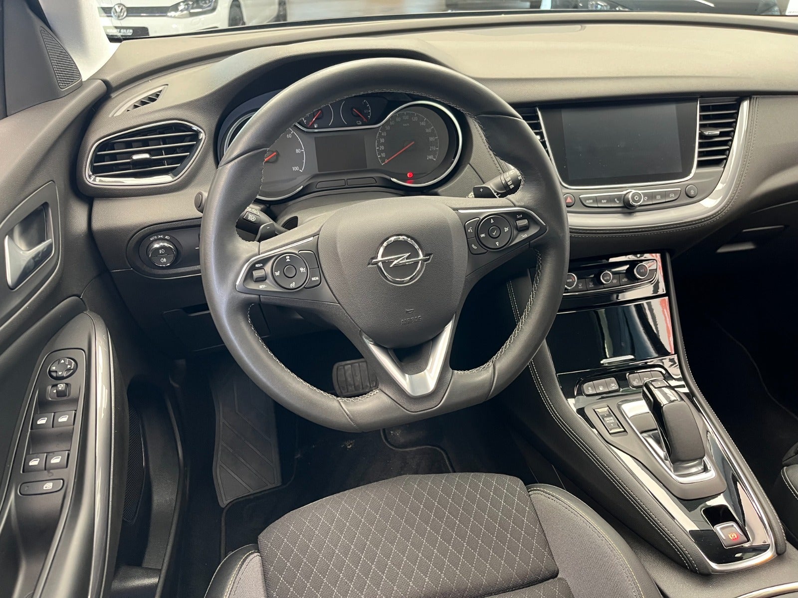 Billede af Opel Grandland X 1,6 Hybrid Ultimate aut.