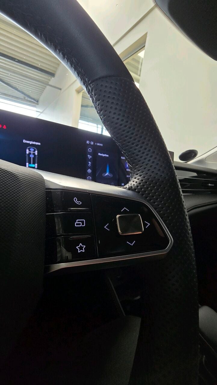 MG HS PHEV Luxury