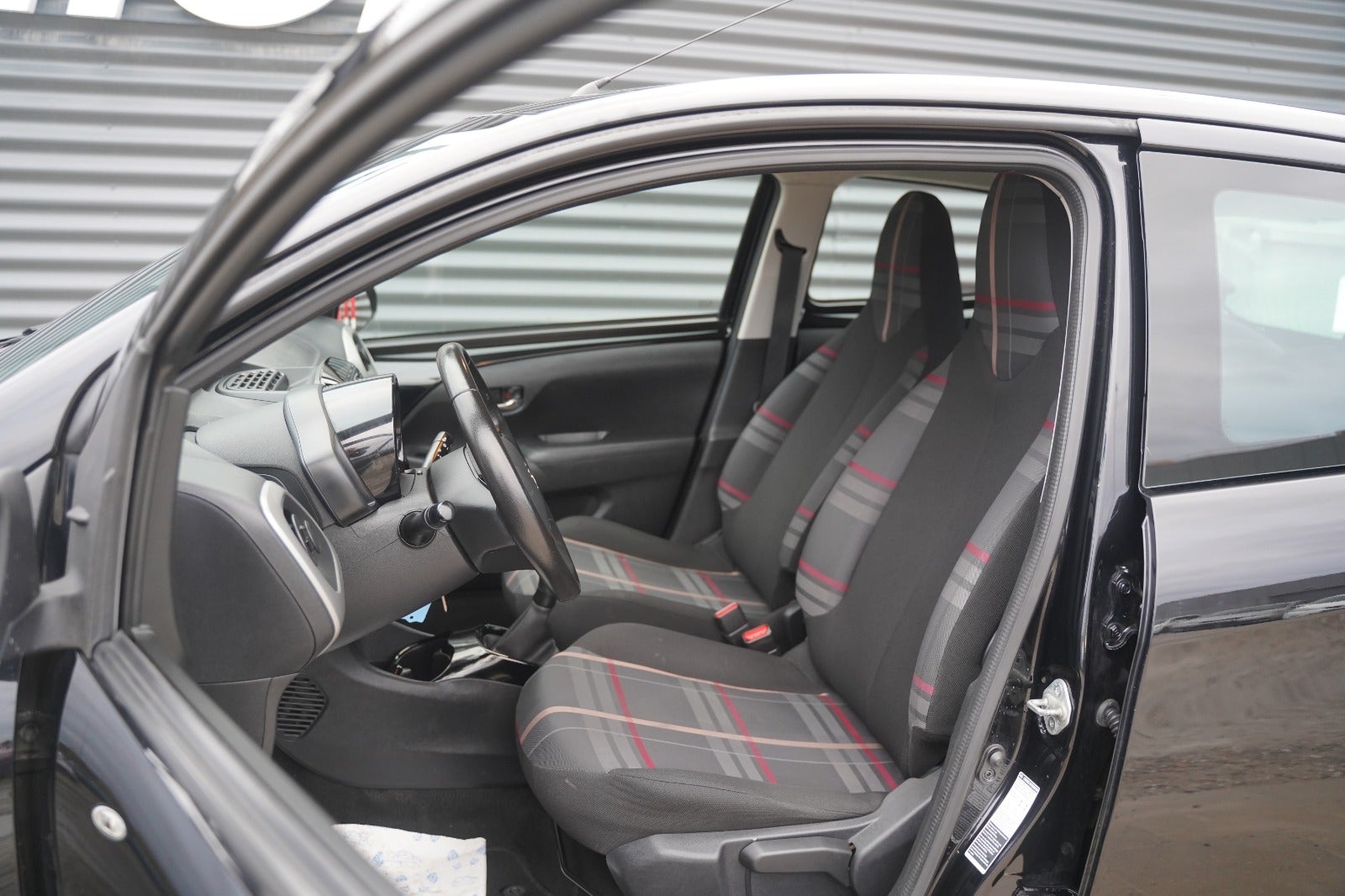 Billede af Peugeot 108 1,0 e-VTi 69 Allure