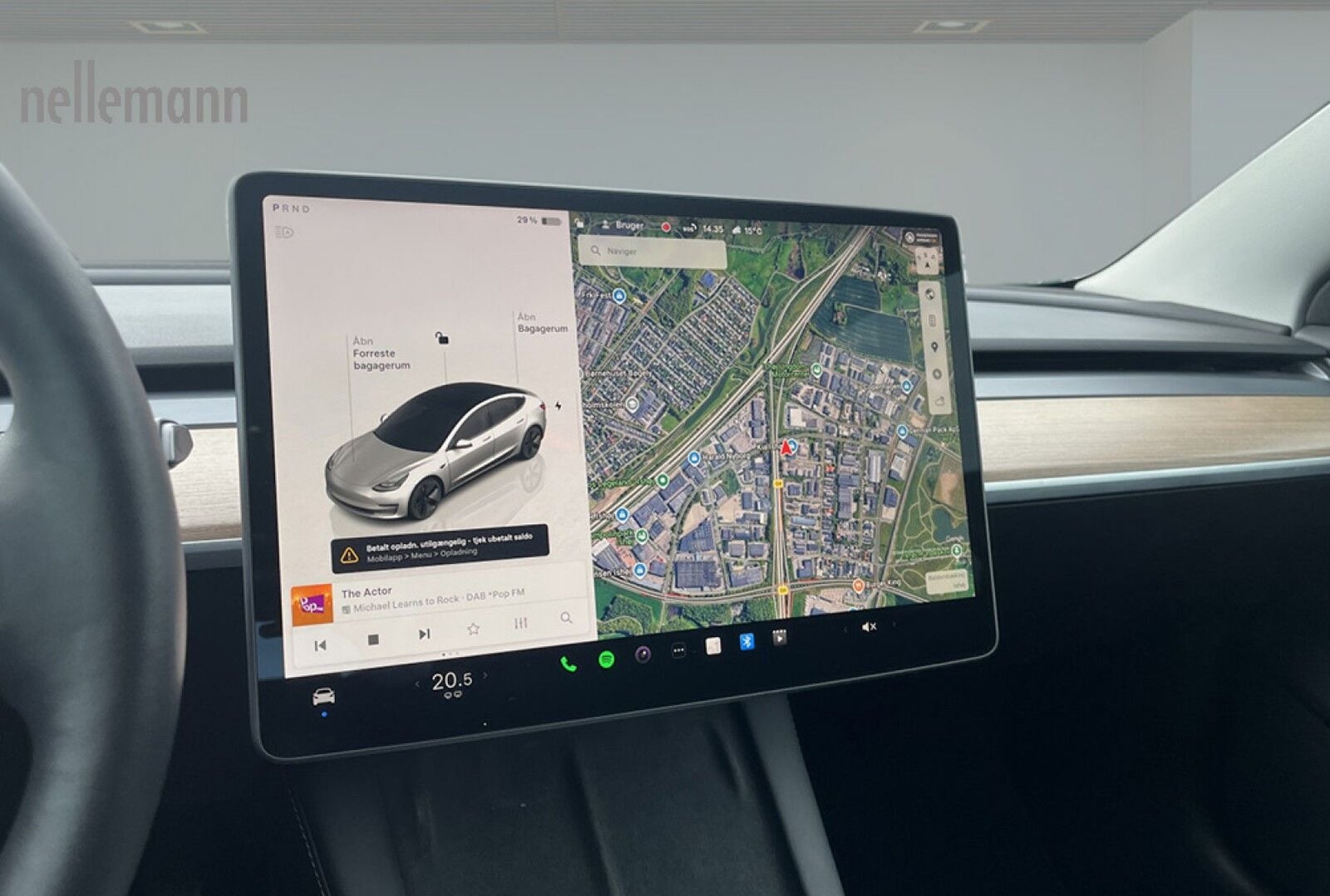 Tesla Model 3 RWD