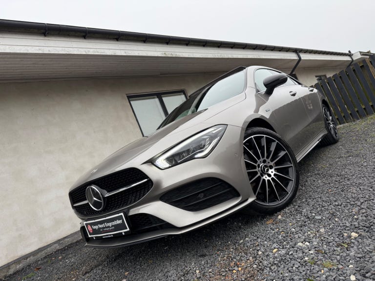 Mercedes CLA250 e AMG Line Coupé aut.