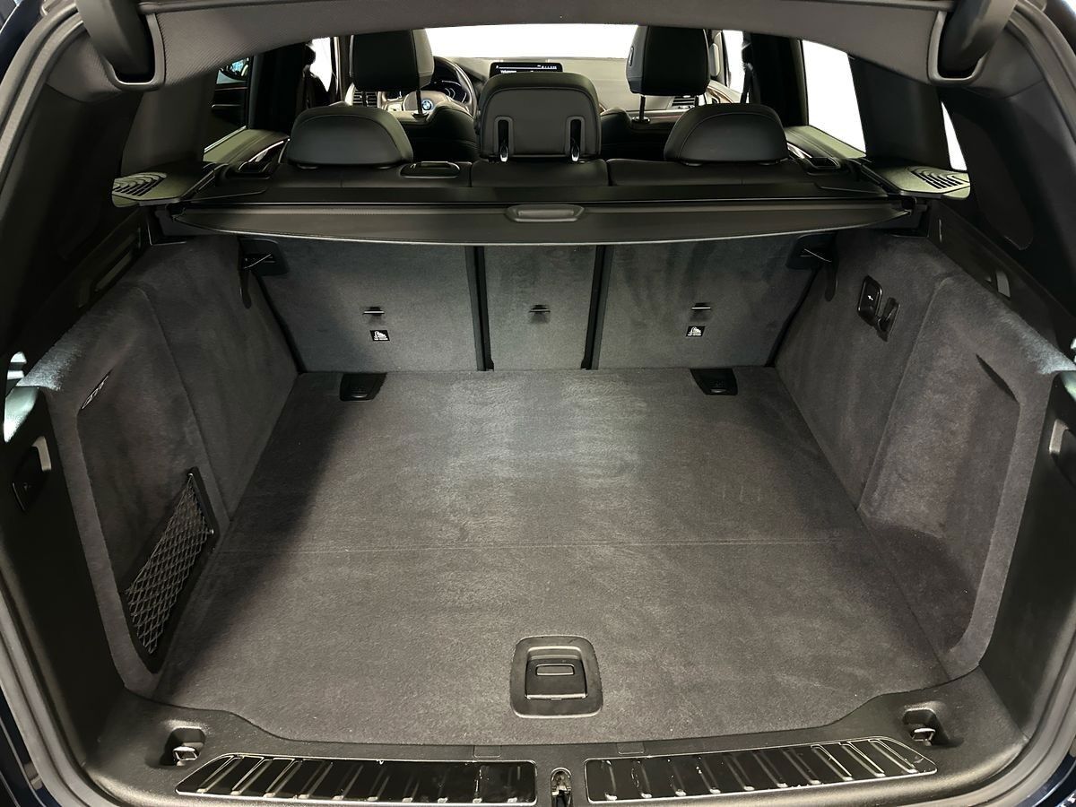 BMW iX3 Charged Plus billede 13