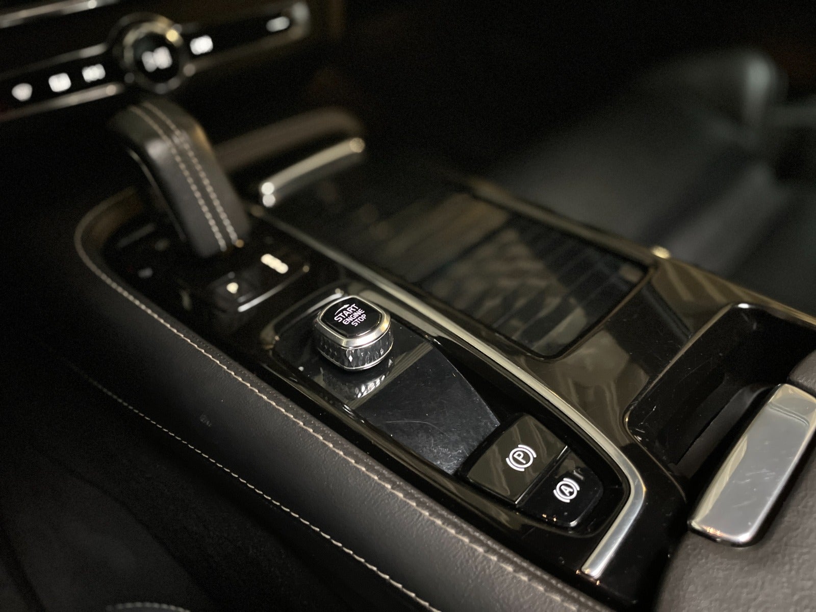 Volvo V90 T6 ReCharge R-Design aut. AWD