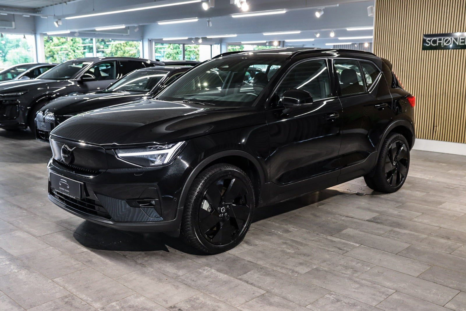 Billede af Volvo EX40  Extended Range Black Edition
