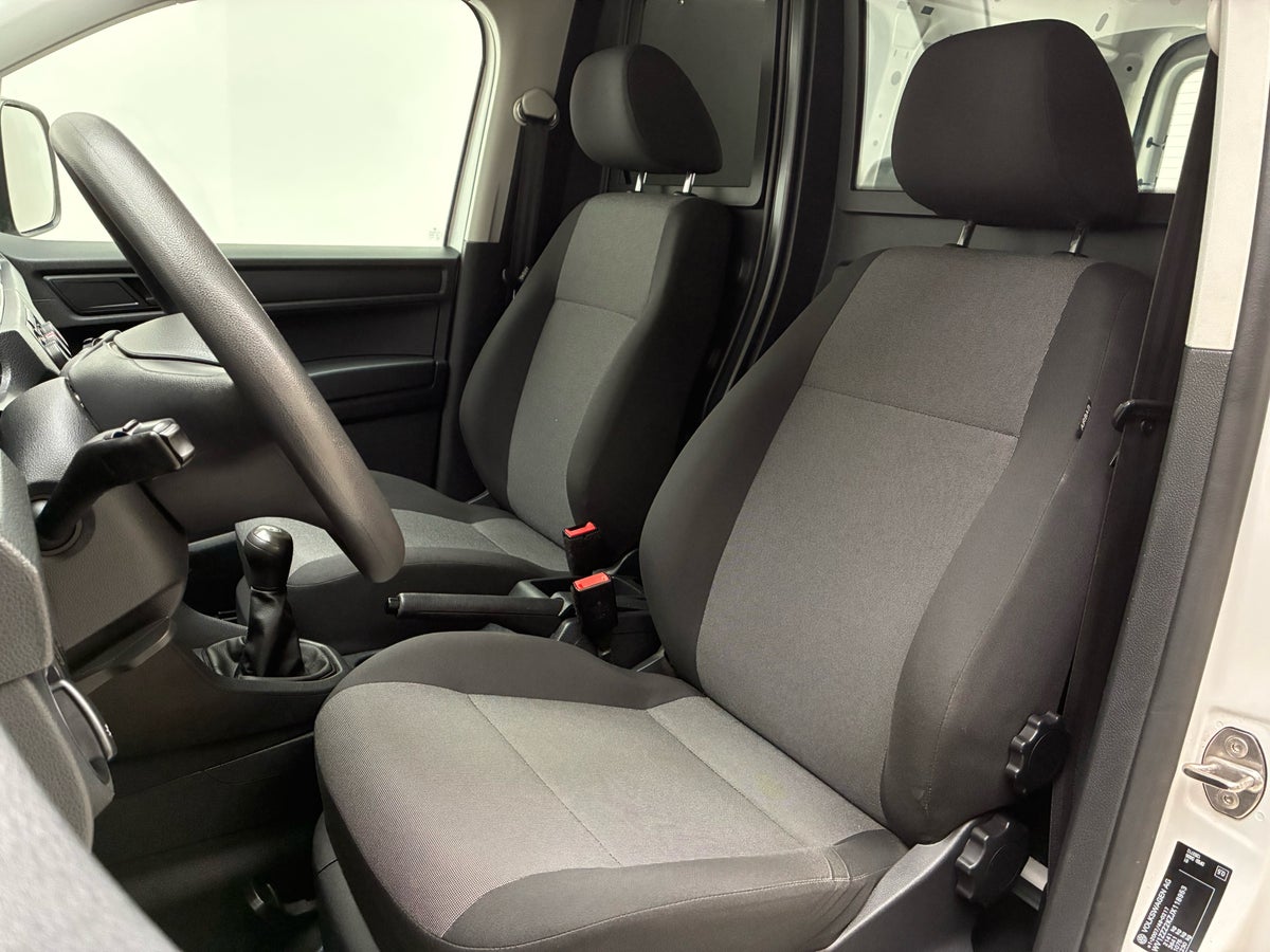 VW Caddy TDi 102 BMT Van billede 7