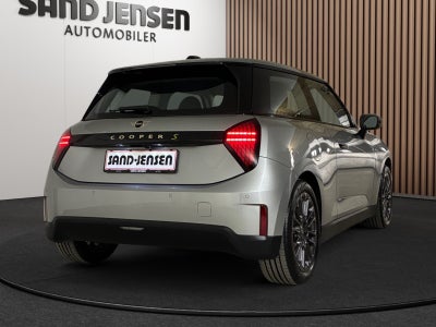 MINI Cooper SE Essential Trim