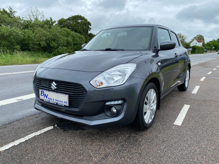 Suzuki Swift mHybrid Action Star