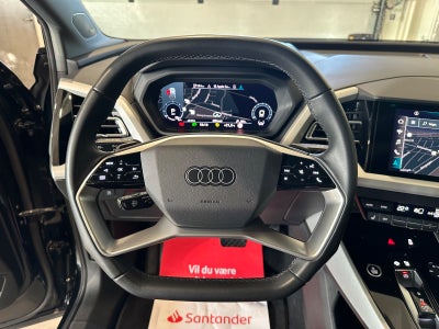 Audi Q4 e-tron Advanced