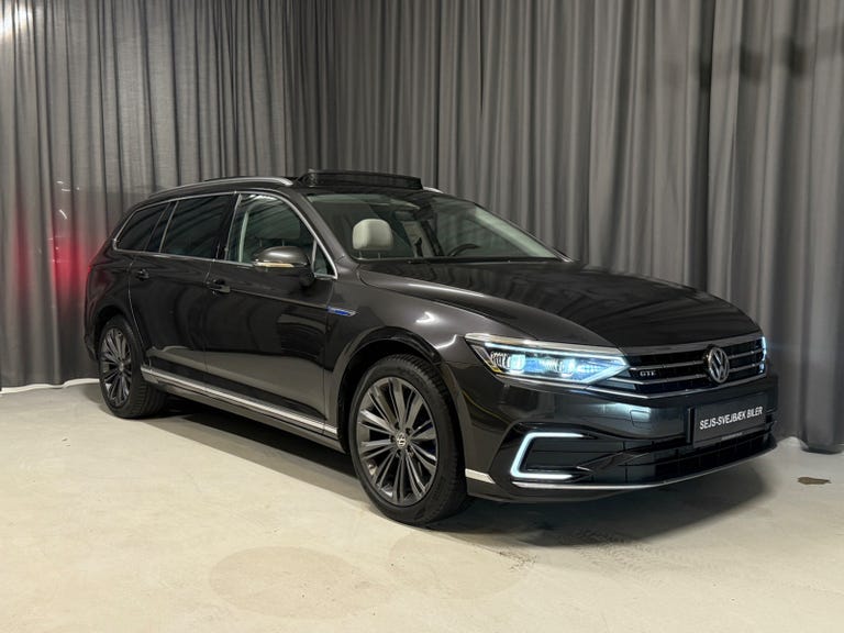 VW Passat GTE+ Pro Variant DSG