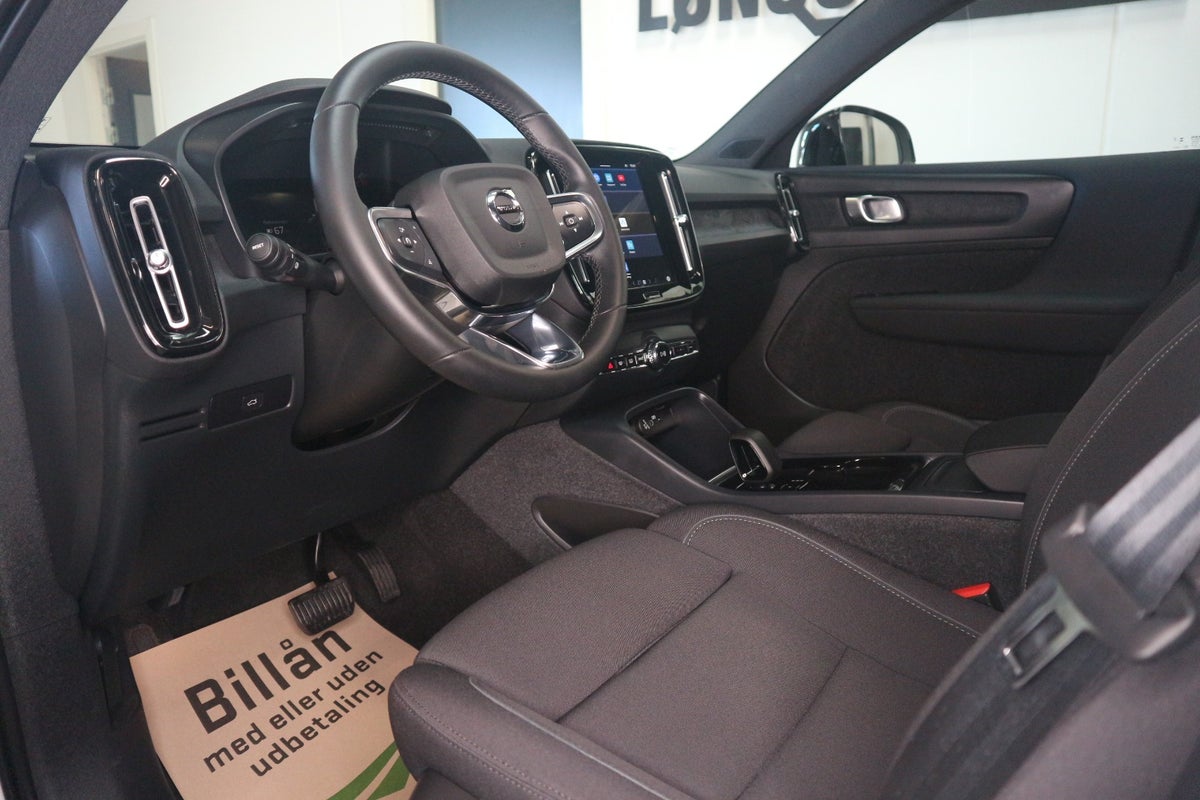Volvo XC40 P6 ReCharge Core