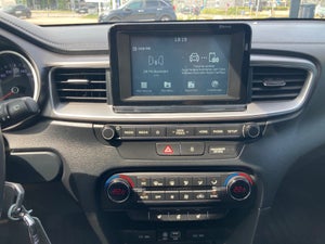 Kia Ceed T-GDi Attraction