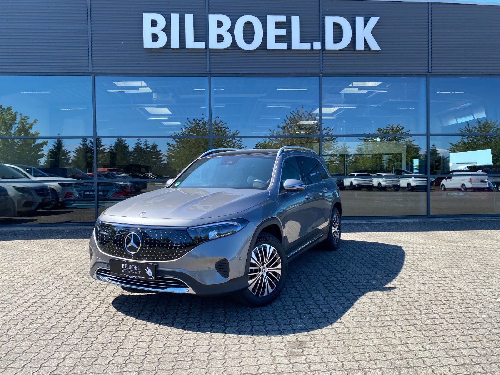 Mercedes EQB250+ Progressive 7prs