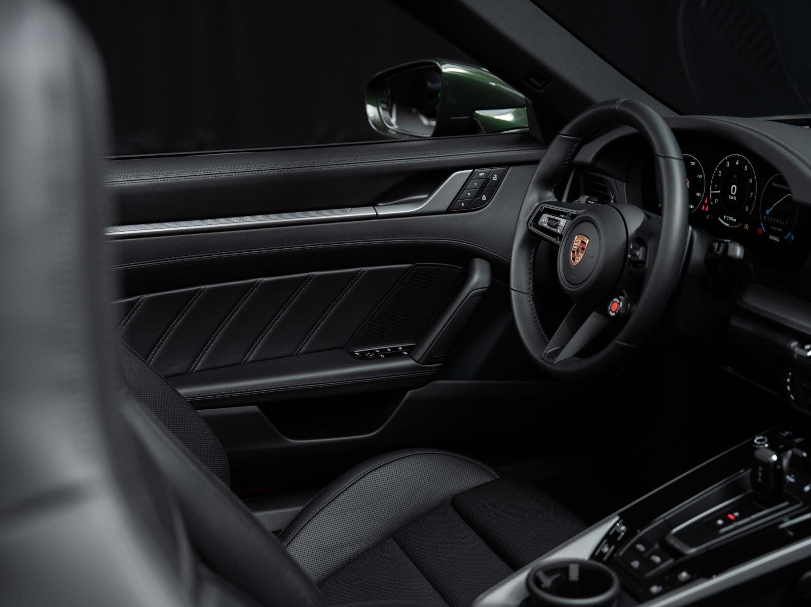 Gallery image 17 of 18