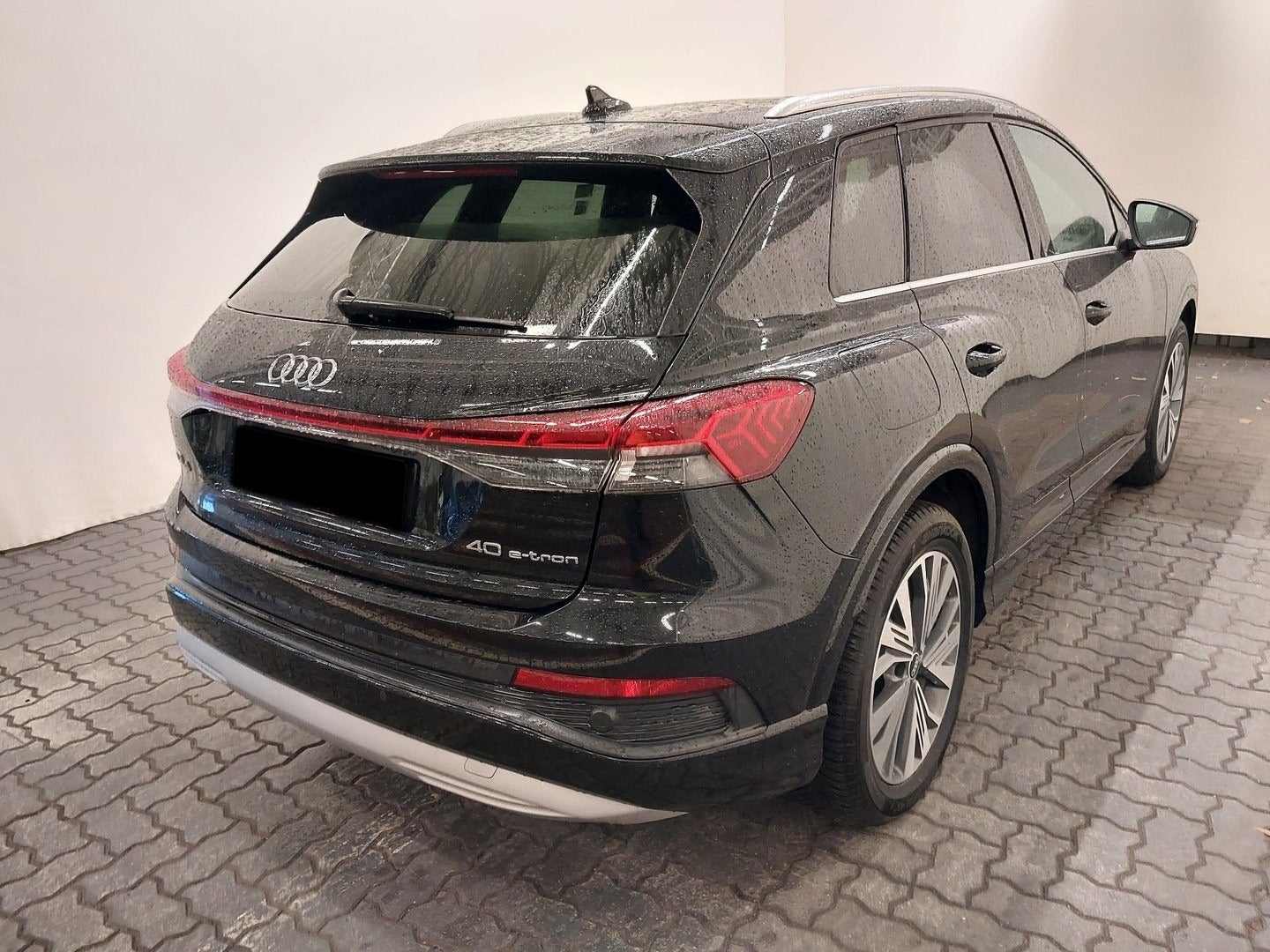Audi Q4 e-tron Advanced