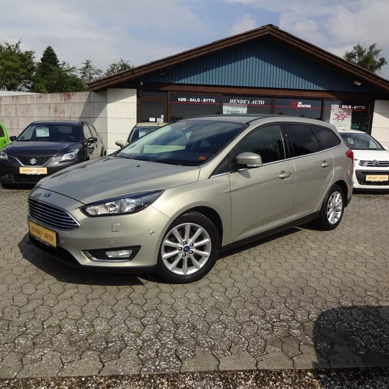 Ford Focus SCTi 125 Titanium stc.