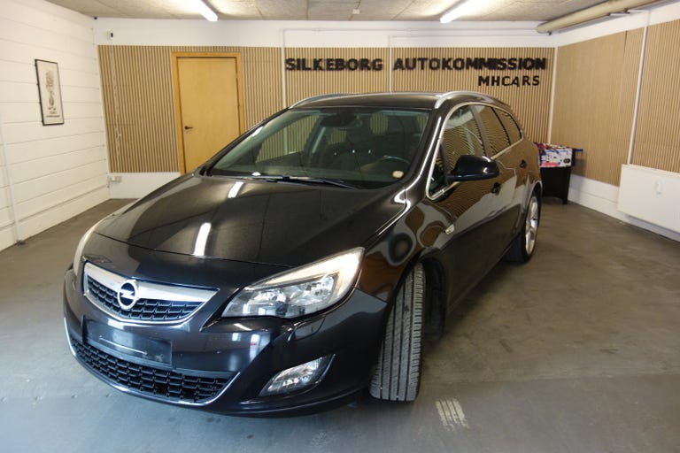 Opel Astra CDTi 125 Enjoy Sports Tourer