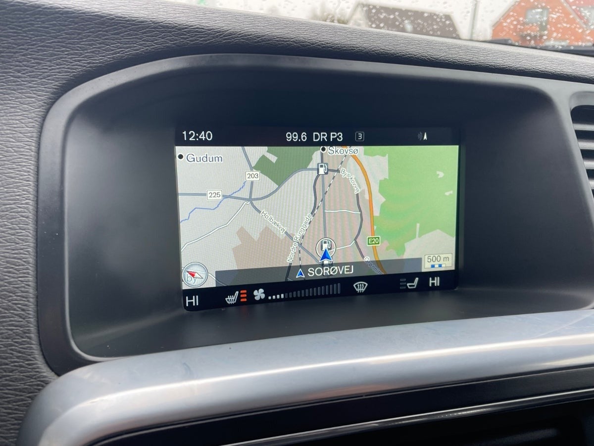 Billede af Volvo V60 2,0 D3 150 Momentum aut. Van