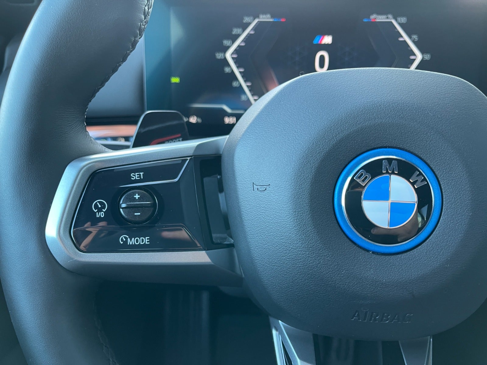 BMW i5 eDrive40 M-Sport 4d - 12