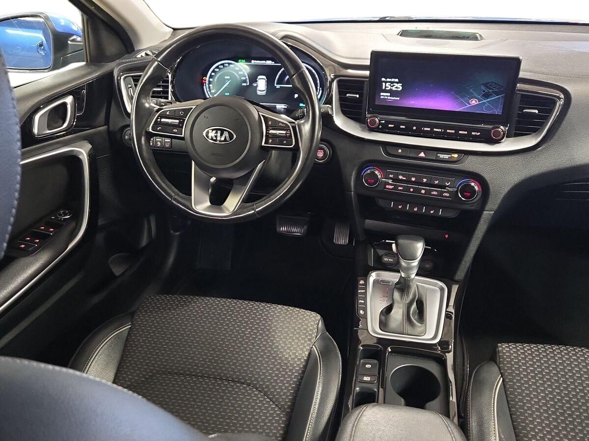 Kia Ceed PHEV Upgrade Intro SW DCT