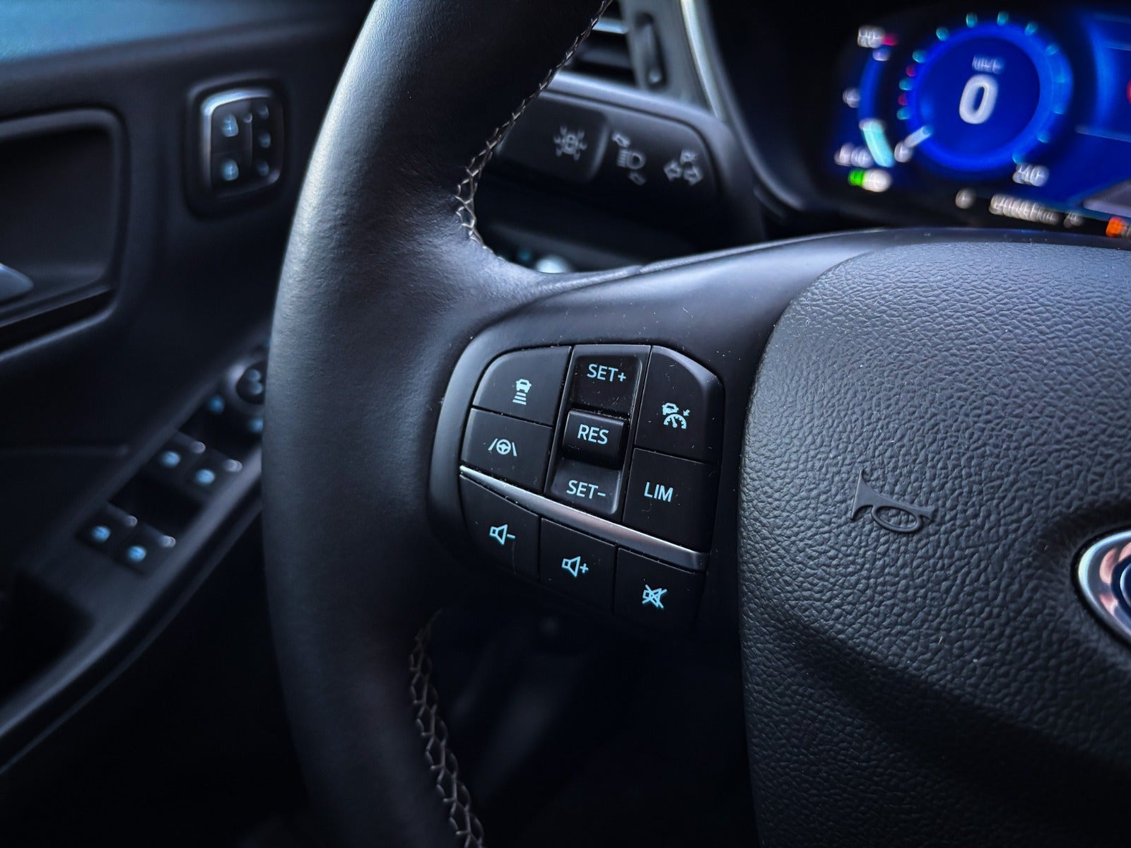 Billede af Ford Kuga 2,5 PHEV Vignale CVT