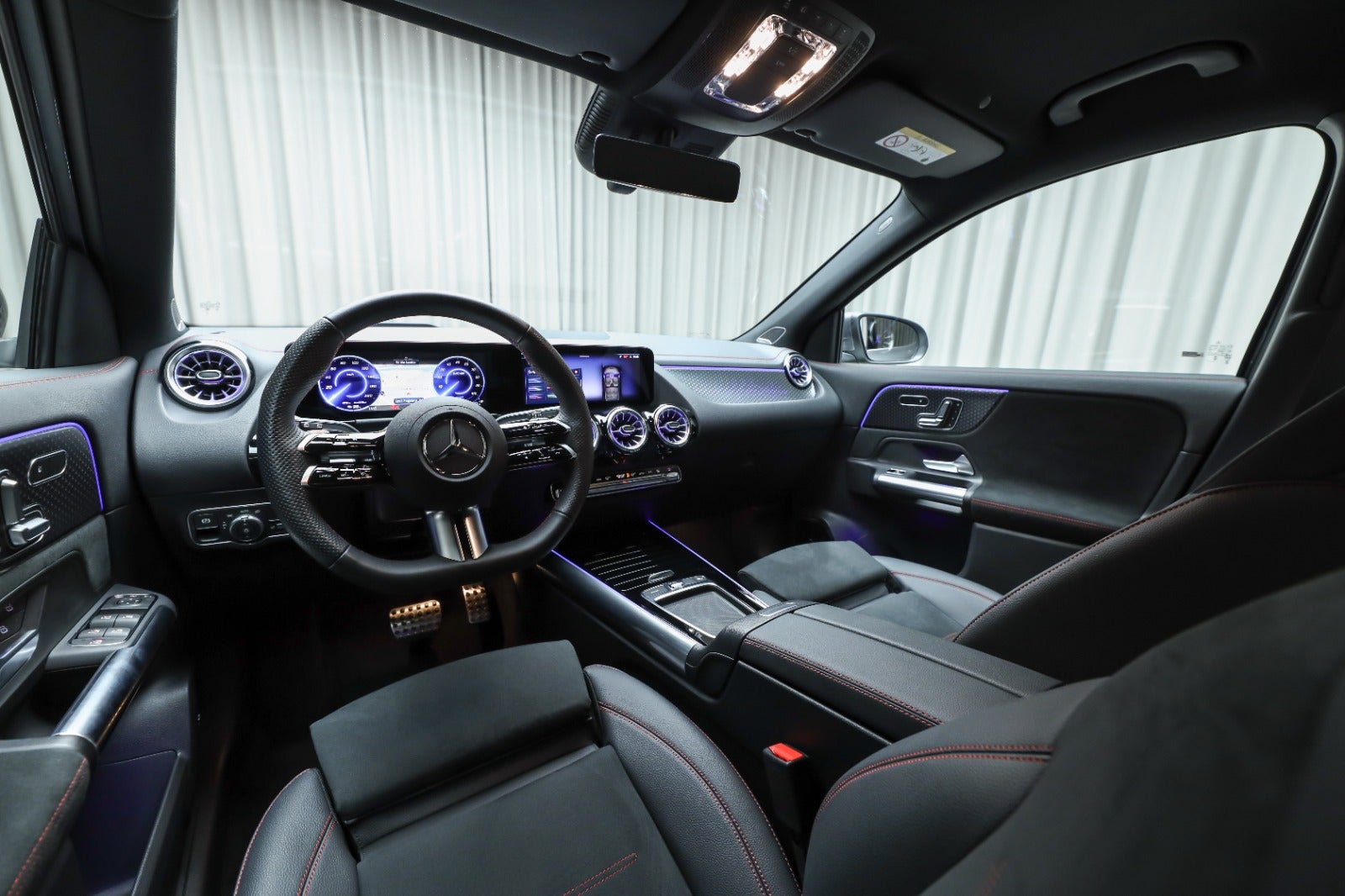 Mercedes-Benz EQA 250+ (4/8)