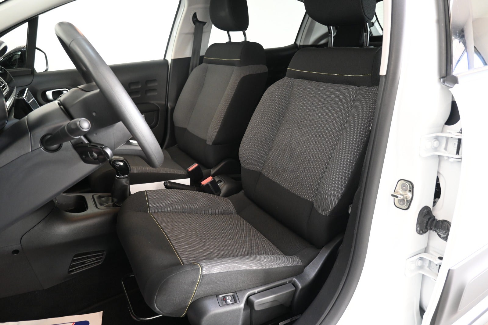 Citroën C3 PureTech 83 Shine Sport