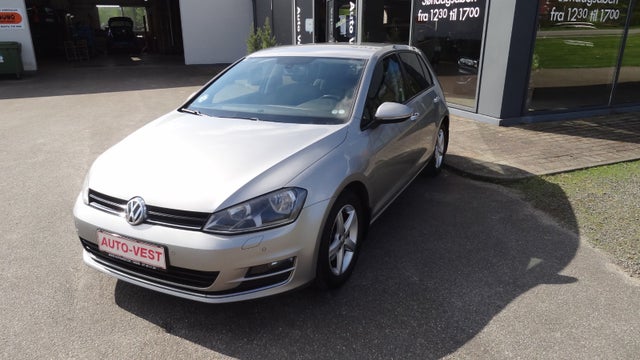 VW Golf VII 2,0 TDi 150 Highline BMT