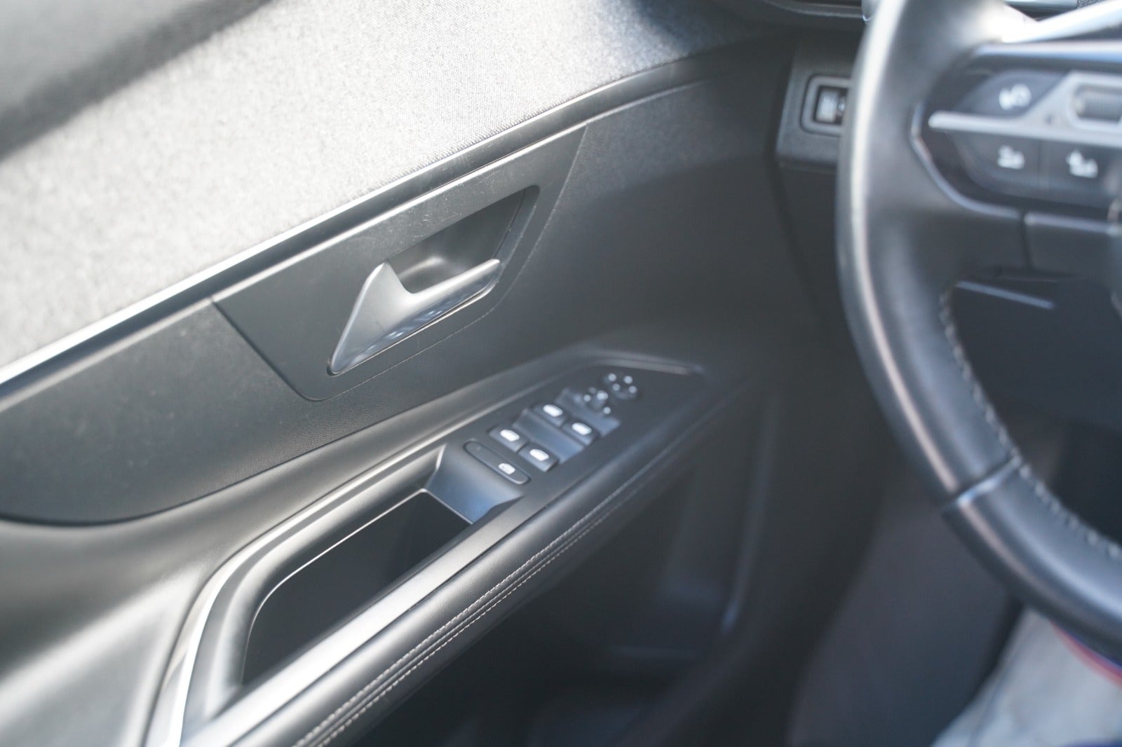 Billede af Peugeot 3008 1,6 BlueHDi 120 Allure