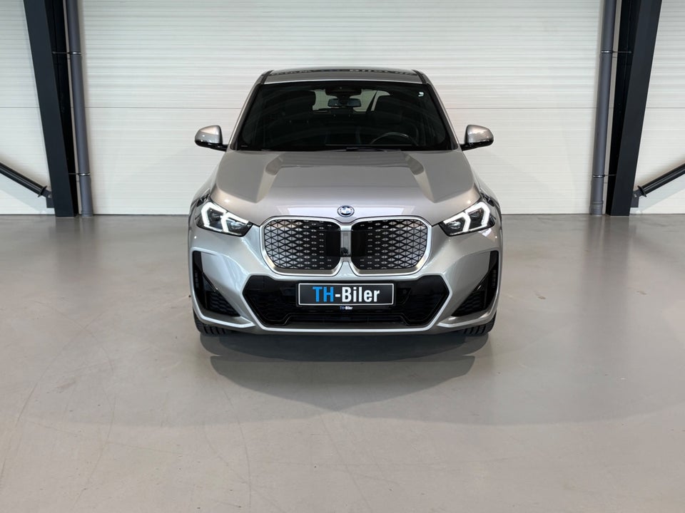 BMW iX1, Billede 2
